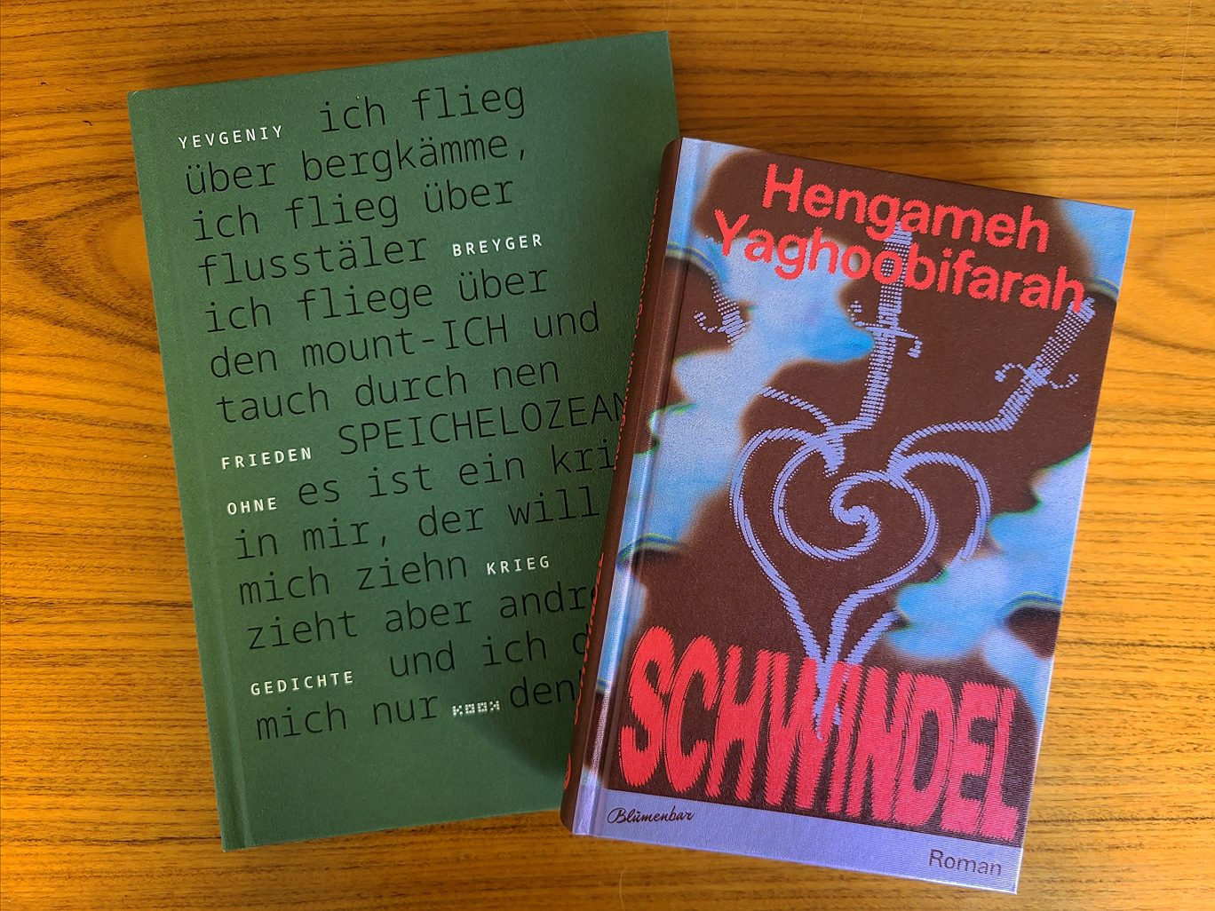 Yevgeniy Breyger und Hengameh Yaghoobifarah auf der Shortlist des Literaturpreises der deutschen Wirtschaft 2025