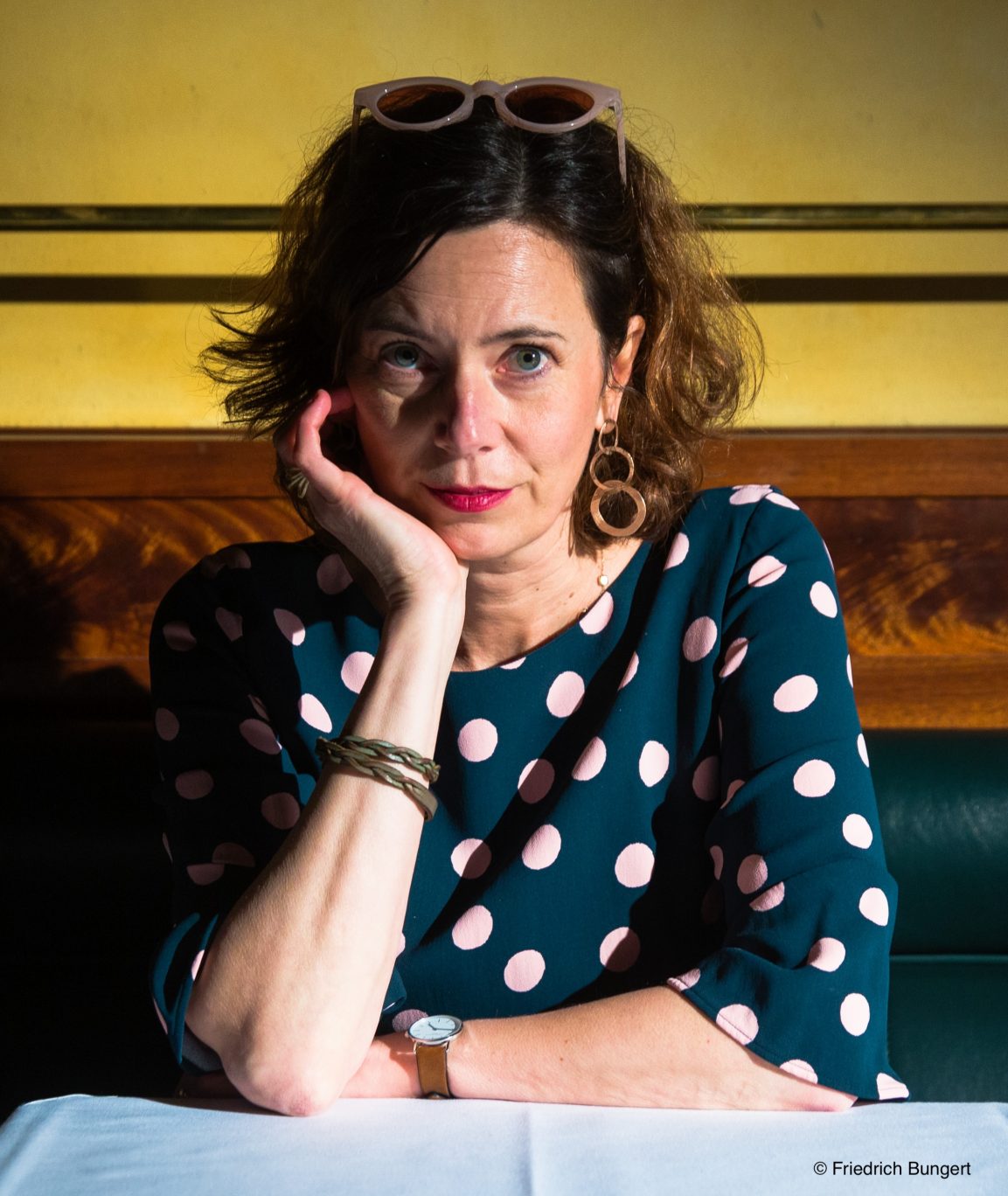 „Mit Unbestechlichkeit, moralischer Integrität und feinem literarischen Gespür“